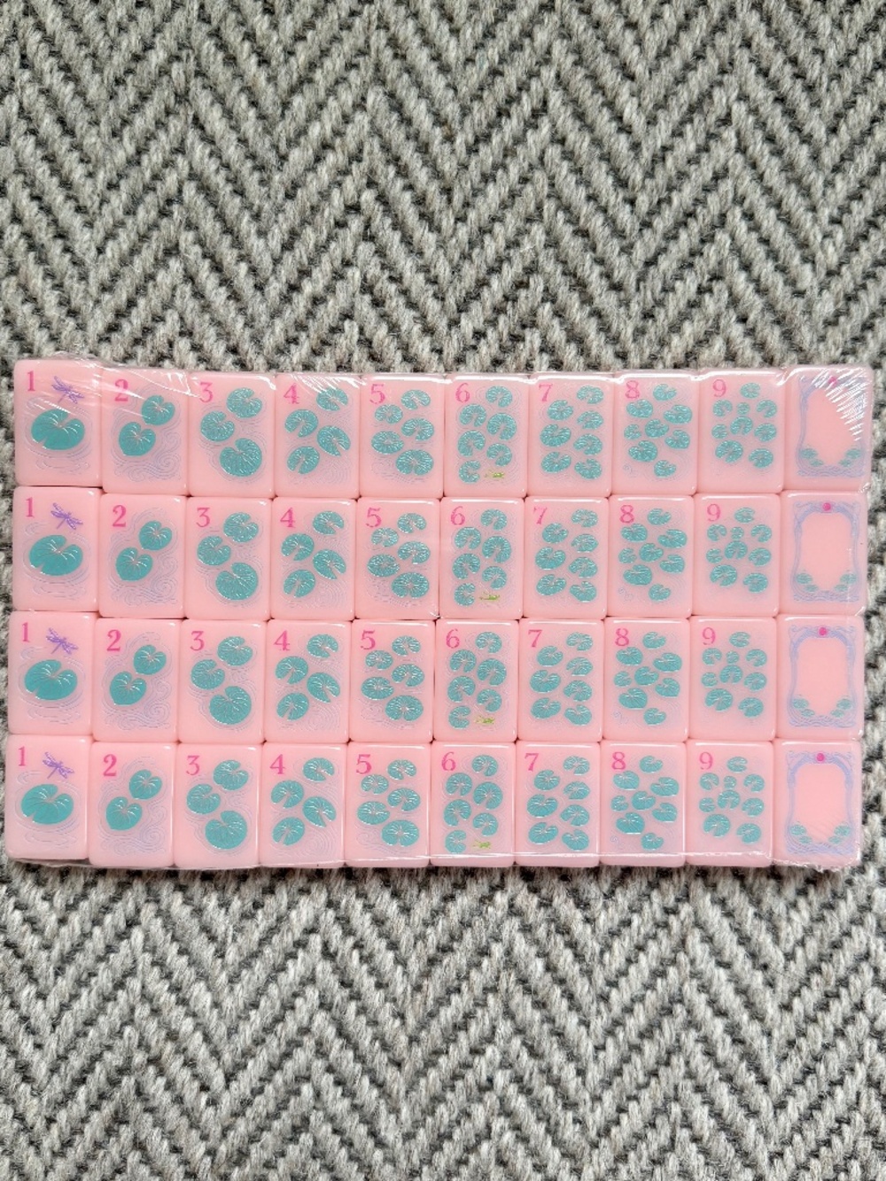 Pink Paris American Mahjong Tile set (new) - Picture 4 of 10